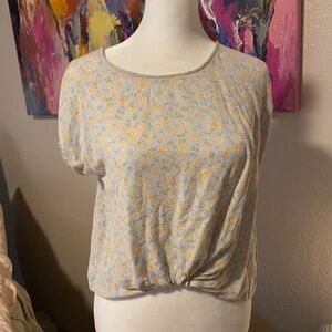 Pink Rose Gray and Gold Tie Front Short Sleeve Tee